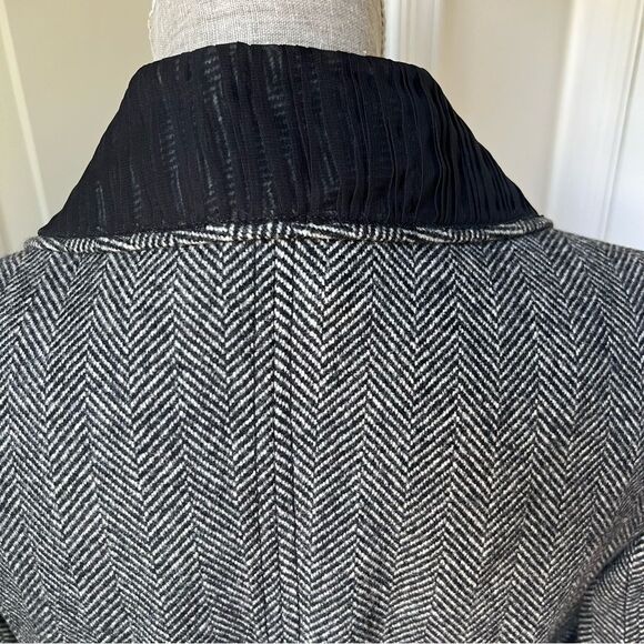 Dolce & Gabbana Herringbone Tweed Jacket with Leopard Print Lining Sz 48 - Picture 5 of 8